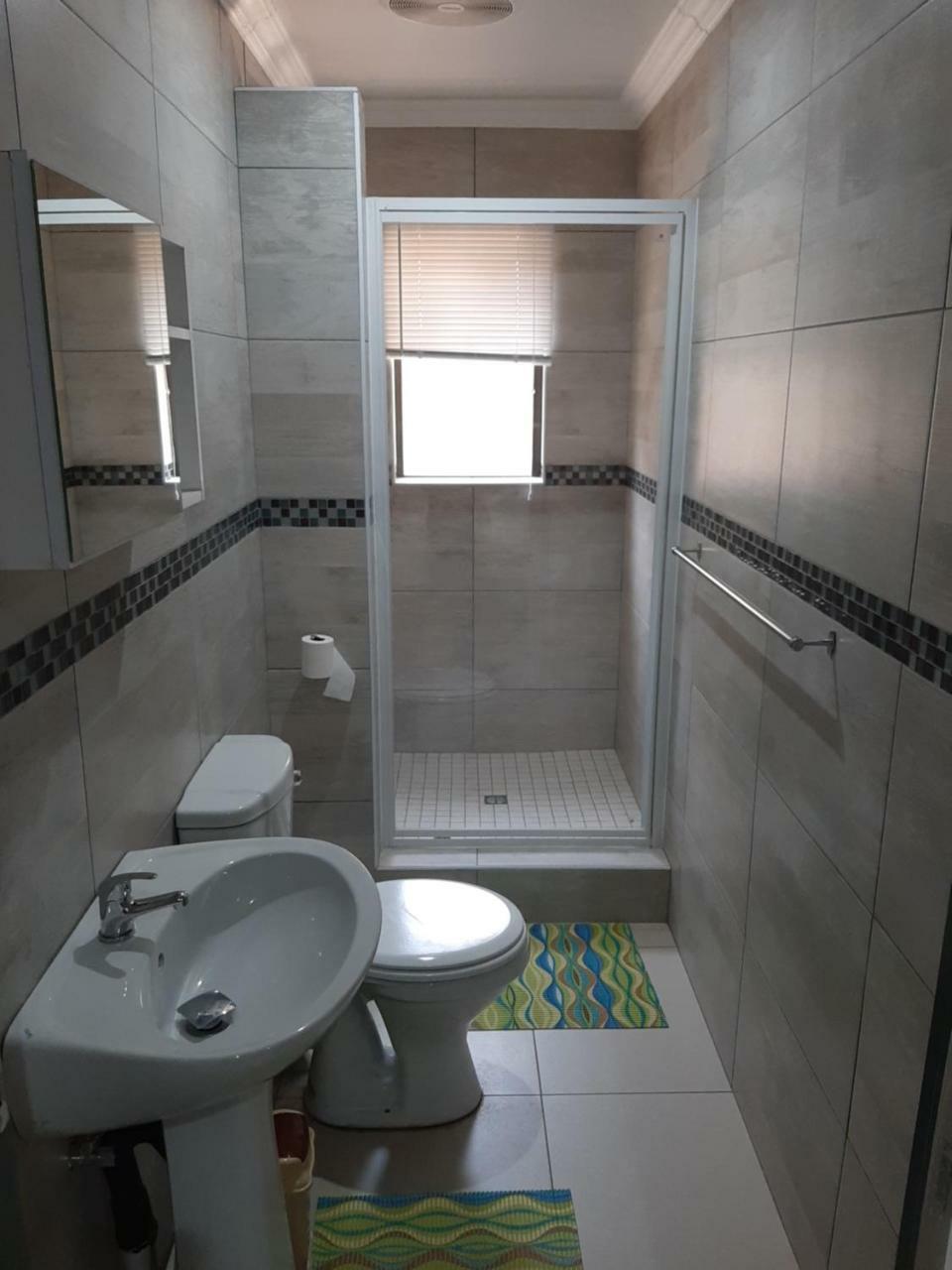Lux Rooms On 37 Bloemfontein Eksteriør billede